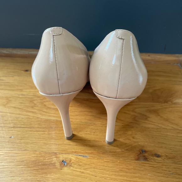 Cole Haan high heels pumps size 9 - Picture 4 of 5